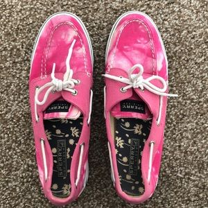 Pink tie dye Sperry’s!